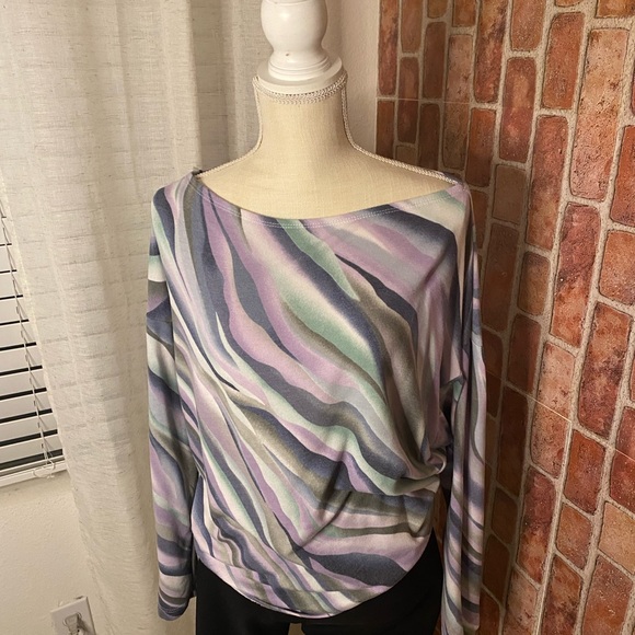 🆑White Birch Multicolor Top Size M EUC - Picture 4 of 5